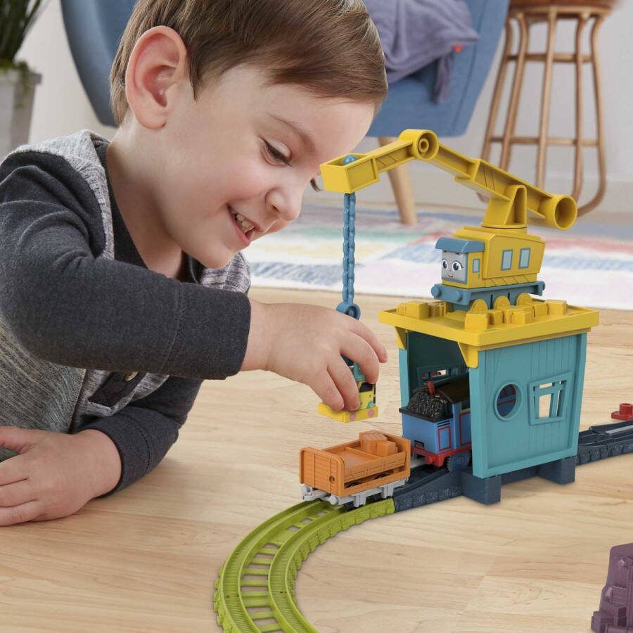 Fisher-Price Thomas the Tank Engine Thomas & Friends Fix 'em Up Friends Playset