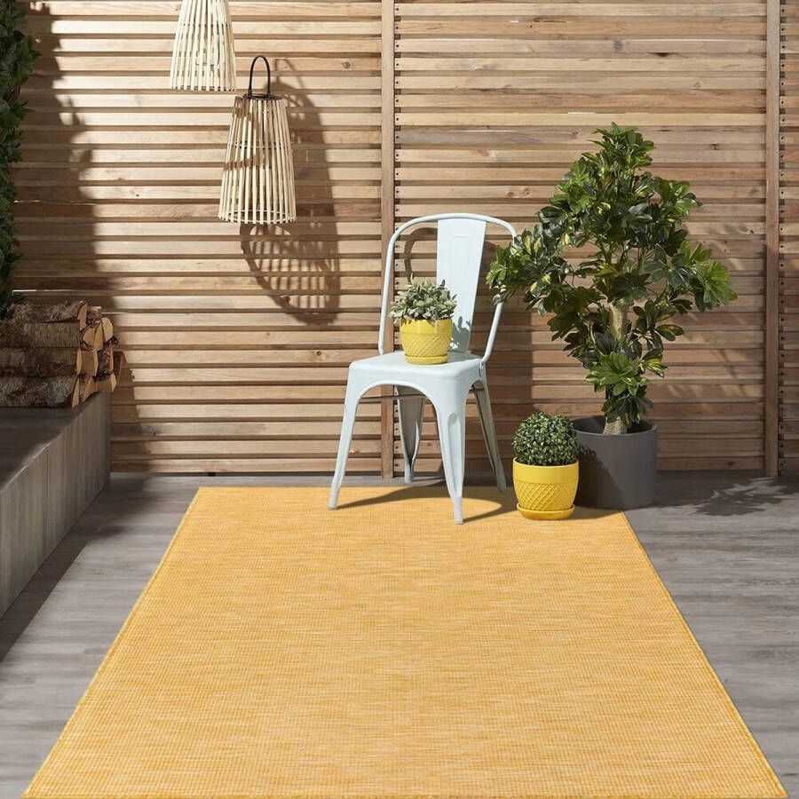 Flycarpets Hilaria Buitenkleed Effen Voor Binnen & Buiten Vloerkleed Geel 150x150 cm