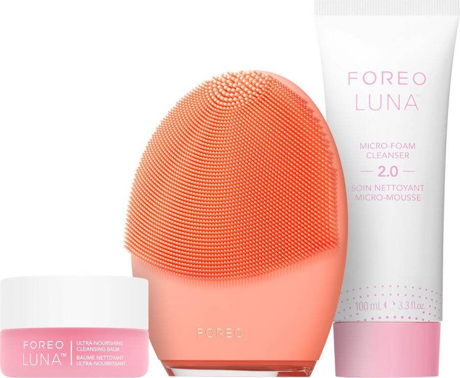 FOREO Clean Balance LUNA 4 Bundel Gezichtsreinigingsborstel voor de normale huid + LUNA Micro-Foam Gezichtsreiniger 2.0 100 ml + LUNA Reinigingsbalsem 15 ml Verstevigende Gezichtsmassager