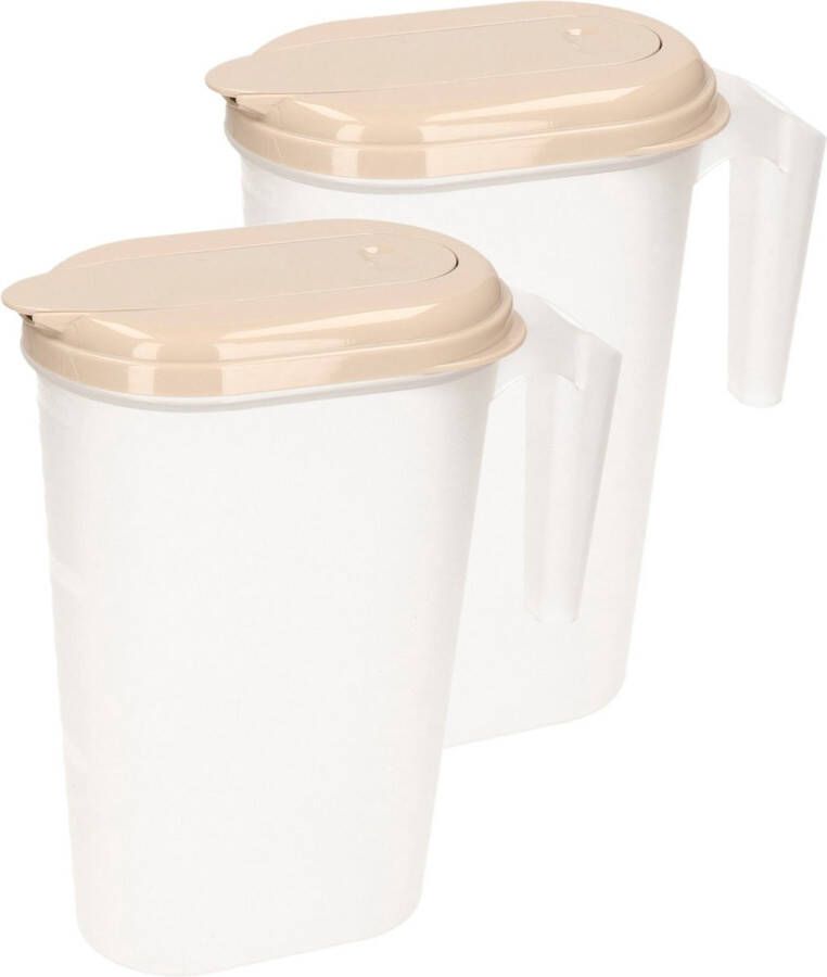 Forte Plastics 2x stuks waterkan sapkan transparant taupe met deksel 1.6 liter kunststof Smalle schenkkan die in de koelkastdeur past