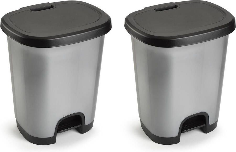 Forte Plastics Set van 2x stuks kunststof afvalemmers vuilnisemmers pedaalemmers in het zilver zwart van 27 liter met deksel en pedaal. 38 x 32 x 45 cm.