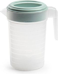 Forte Plastics Waterkan sapkan transparant mintgroen met deksel 1 liter kunststof Smalle schenkkan die in de koelkastdeur past