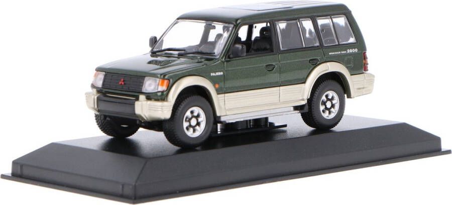 Geen automerk Mitsubishi Pajero Maxichamps Modelauto 1:43 1991 940163471 Schaalmodel