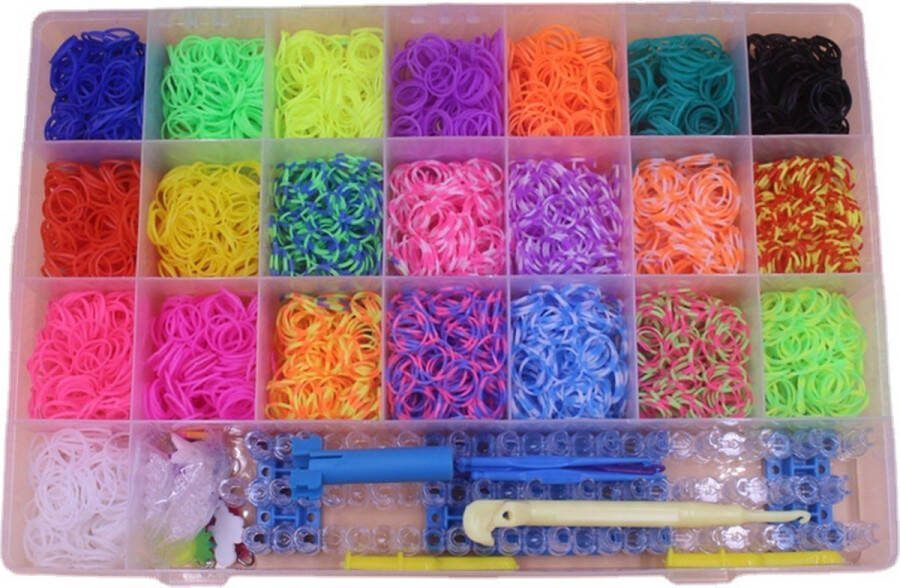 Generic Loom Bands Set voor kinderen 4500 DIY-elastiekjesset elastische band voor armbanden met decoratieve hanger en S-Clips-haken doe-het-zelf naaimachine-knutselcadeaus voor jongens meisjes en Kerstmis