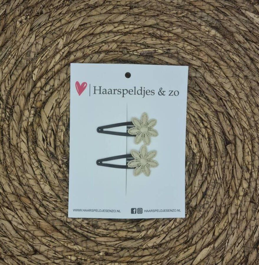 Haarspeldjes & zo Haarspeldje Flower bloemetjes beige — 3 cm zwart