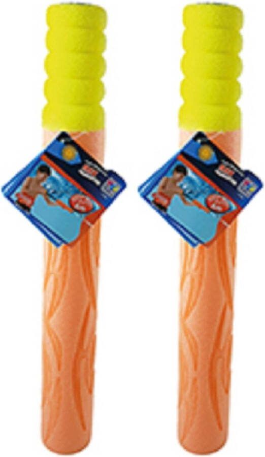 Happy People 2x Waterpistool waterpistolen van foam 38 5 cm met bereik van 7 meter