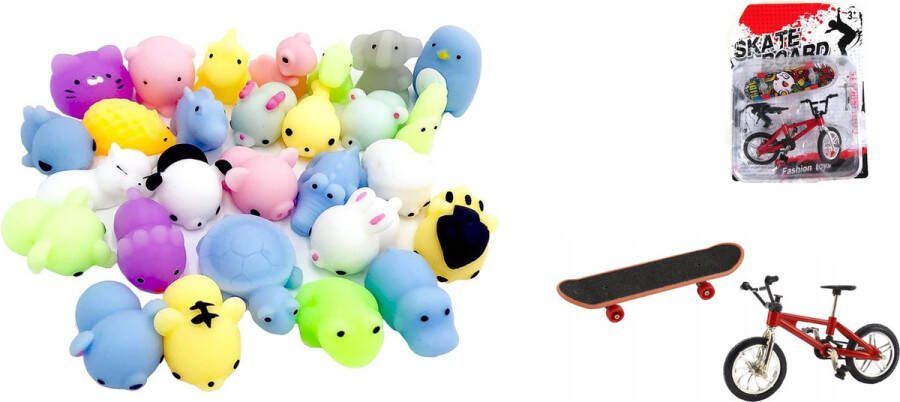 Happy shop store Mochi squishy Fidget toys Soft animal Mochies Antistress Siliconen multicolor 12 x Mochi + 1 x Fidget Fingerboard pakket vingerspeelgoed Bmx Skateboard Gift Pakket Totaal 13 Stuks!