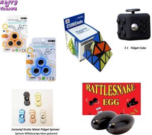 Happy trendz Fidget Cube pakket 2 Stuks FriemelKubus |multicolor Anti Stress Speelgoed Fidget Toy Regenboog Black Edition Metal spinner Gift