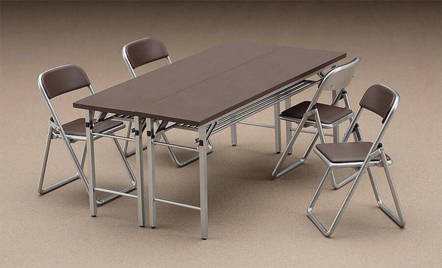 Hasegawa 1 12 Tisch und Stühle