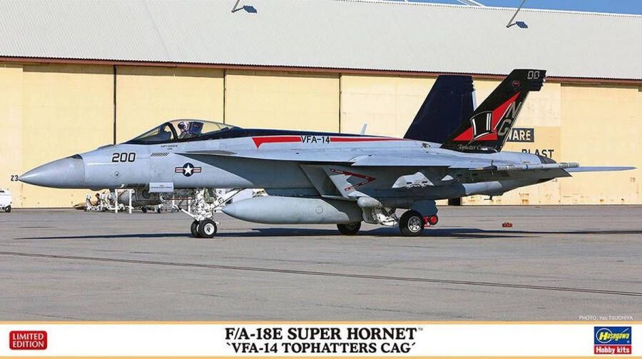 Hasegawa 1 72 F 4-18E SUPER HORNET VFA-14 THOPHATTERS CAG