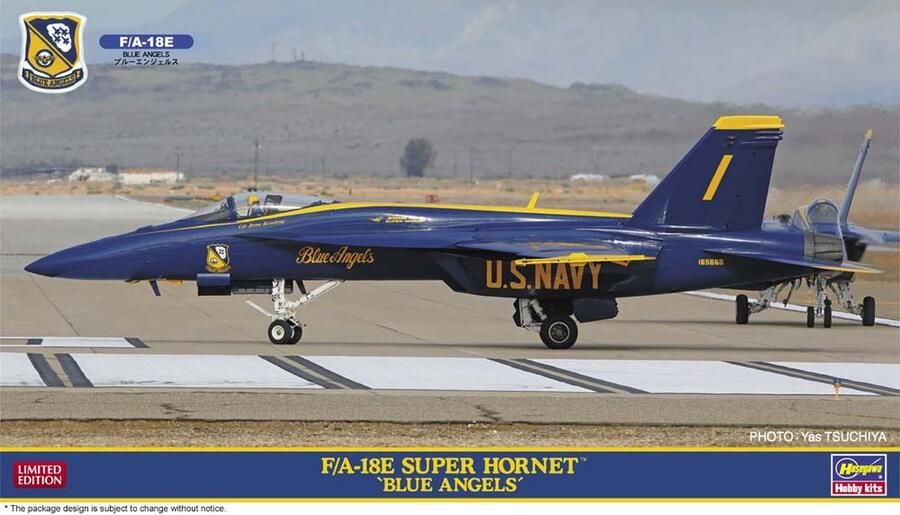 Hasegawa 1:72 02467 Boeing F A-18E Super Hornet `Blue Angels´ Limited Edition Plastic Modelbouwpakket
