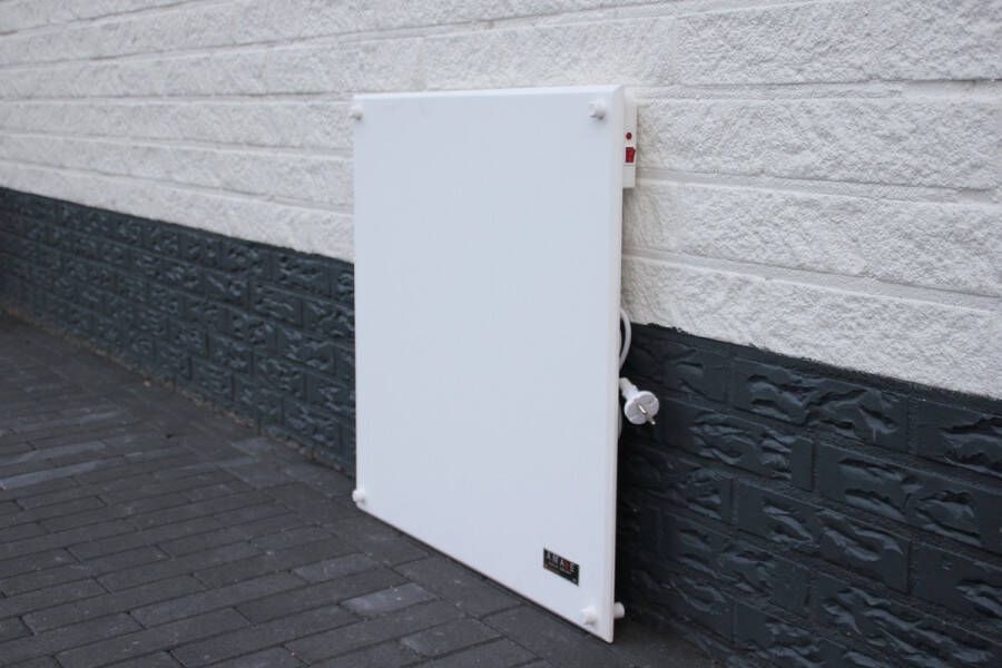 HBM machines Amaze Solo Smart Panel Heater 420W
