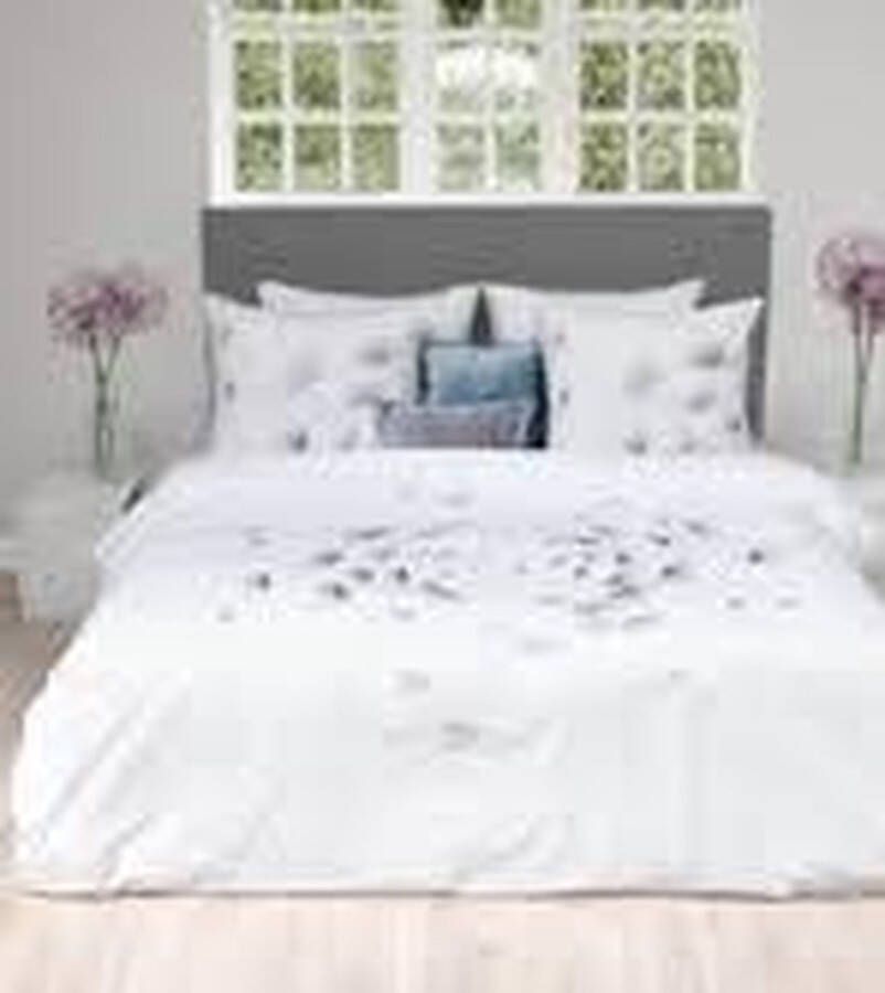 Heckettlane HnL Charming June wit 240 x 200 220