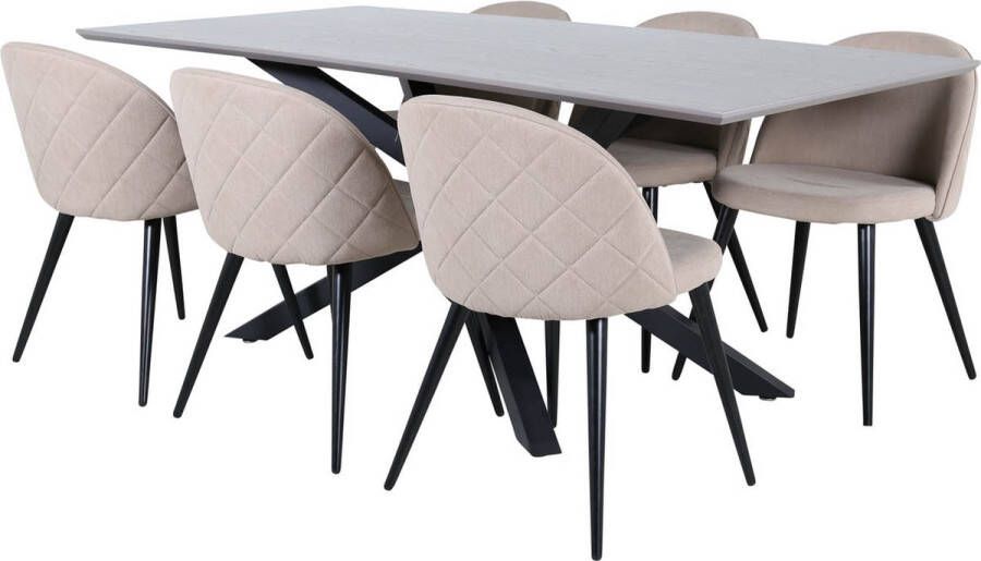 Hioshop PiazzaGRBL eethoek eetkamertafel grijs en 6 Velvet Stitches eetkamerstal beige.