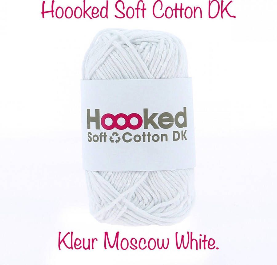 Hoooked Soft Cotton DK 50g. Moscow White (wit)