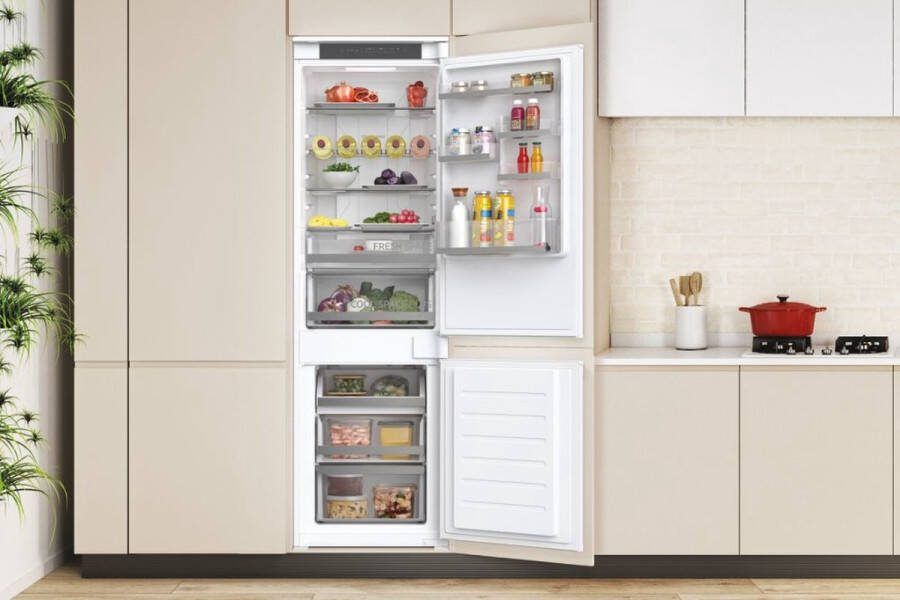 Hoover H-FRIDGE 300 HOBT5518EW koel-vriescombinatie Ingebouwd 248 l E Wit