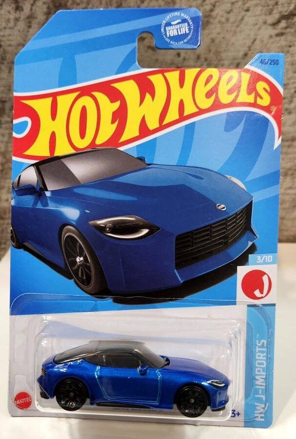Hot Wheels 2023 NISSAN Z 46 250 1:64