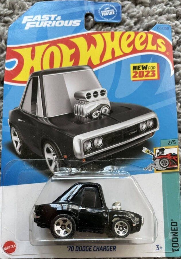 Hot Wheels '70 DODGE CHARGER 153 250 HW TOONED (1:64)