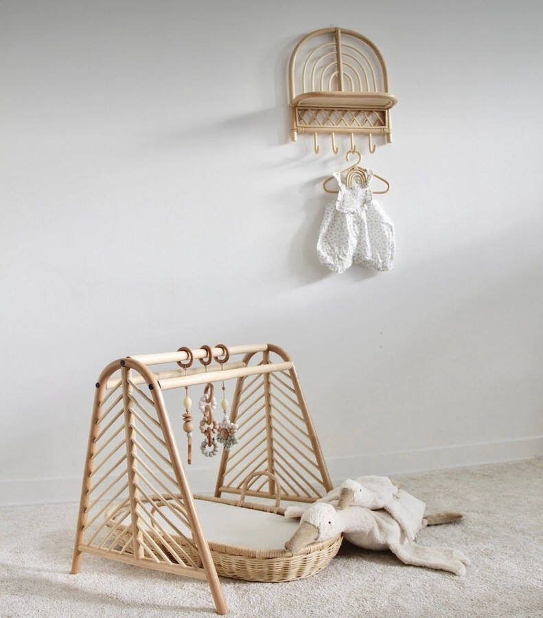 House of Tods Babygym Dina Rotan Handgemaakt Spelen Baby Inclusief Hangers Met Geluid Kraamcadeau Natuurlijk Duurzaam Kinderkamer Babykamer 2021 Exclusief Model