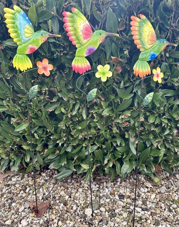 Impuls Metalen deco tuinstekers kolibri's Set van 3 stuks kleuren hoogte 61 x 18 x 1 cm Tuinaccessoires Tuindecoratie – Tuinstekers