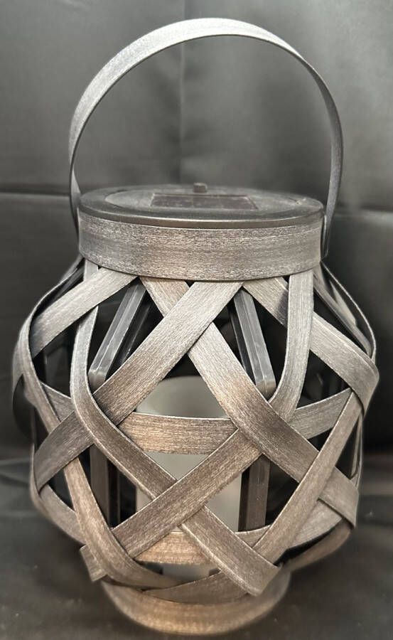 Impuls Kunststof gevlochten solarlamp lantaarn met kaars flame effect antraciet met flame effect LED tafel model hangend model hoogte 28 x 20 x 11 cm Tuindecoratie Tuinverlichting