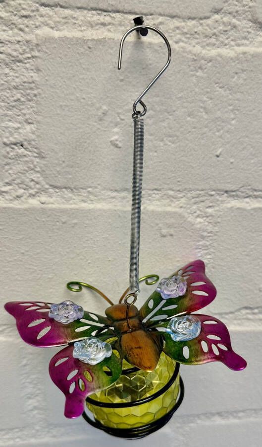 Impuls Metaal hangende solarlamp Vlinder met bloem sier stenen meerkleurig + paars & groen met LED Hangend model met metalen ophanghaakje hoogte 20 x 16 x 2 cm Tuindecoratie Tuinverlichting