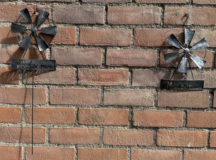 Impuls Metalen deco tuinsteker + deco hanger met windmolen Welcome en bel Set van 2 stuks Zwart grijs- hoogte 60 x 20 x 1 cm 36 x 18 x 1 cm Tuinaccessoires Tuindecoratie – Tuinstekers