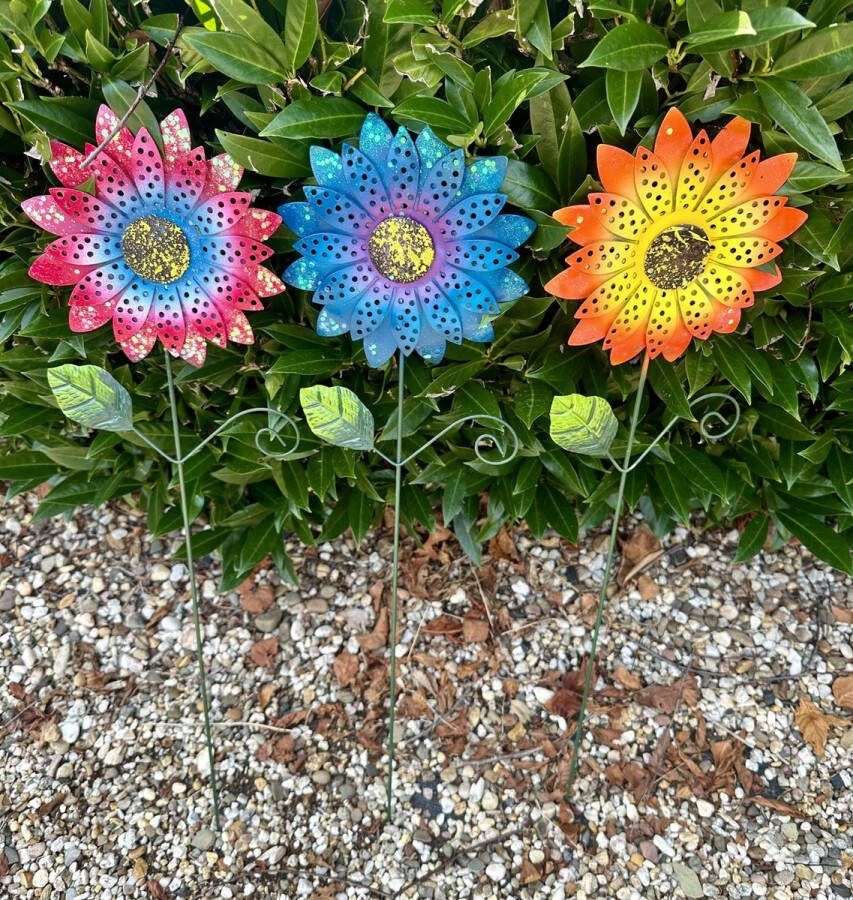 Impuls Metalen deco tuinstekers Bloemen + glitters Set van 3 stuks meerkleurig hoogte 62 x 16 x 1 cm Tuinaccessoires Tuindecoratie – Tuinstekers