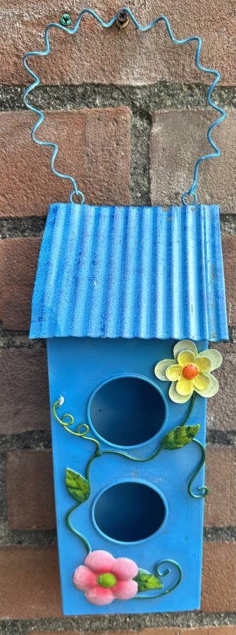 Impuls Metalen (tuin) decoratie vogelhuisje Blauw + meerkleurig hoogte 41 x 12 x 6.5 cm Tuinaccesoires Tuindecoratie Vogelhuisjes