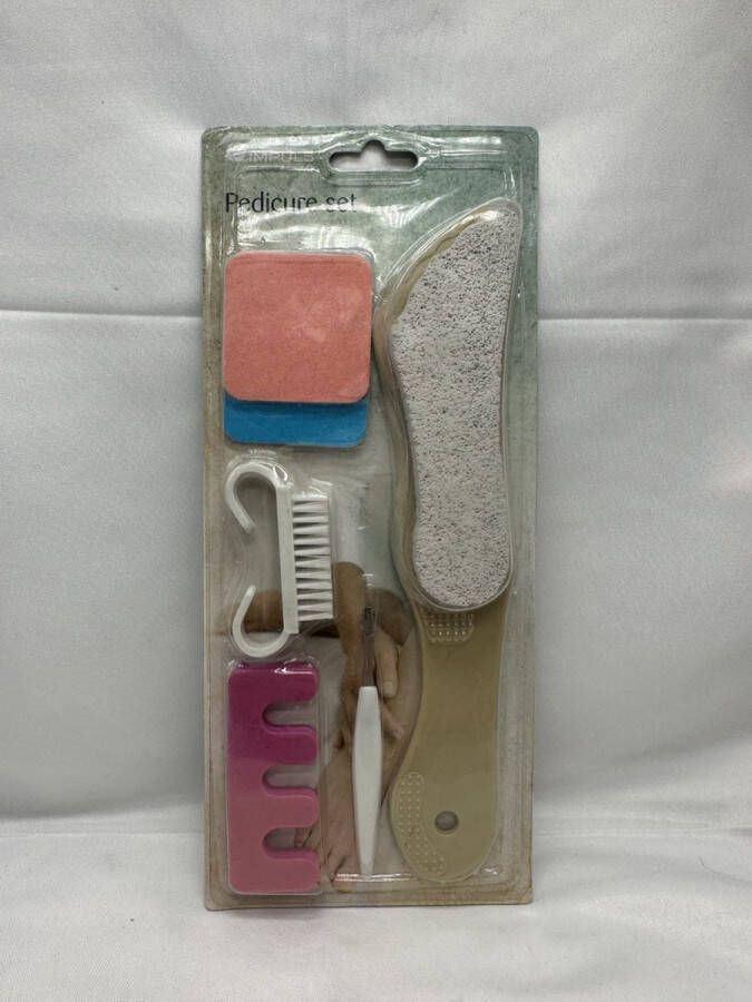 Impuls Pedicure set 6-delige set Voorzien van 2x schuurpads Witte Nagelborstel Puimsteen borstel Teenspreider Nagelriem verwijderaar Persoonlijke verzorging Geschikt voor voeten Pedicure setjes