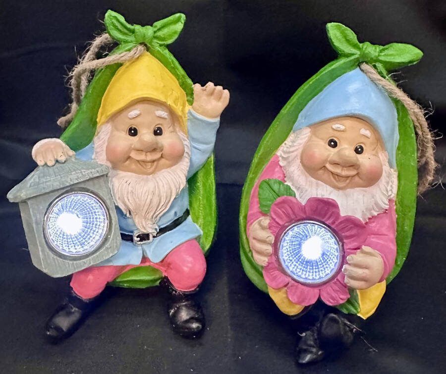 Impuls Polyresin solarlamp hangende kabouters Set van 2 stuks met lantaarn en bloem LED geel +blauw & blauw+roze Hangend & Staand model hoogte 15 x 9 x 8 cm Met ophangkoord Tuindecoratie Tuinverlichting