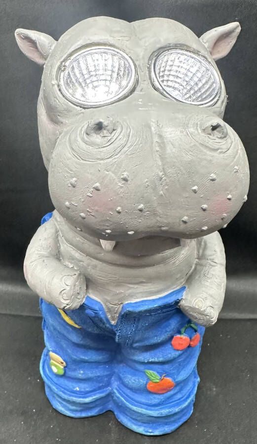 Impuls Polyresin solarlamp nijlpaard in jeans meerkleurig met 2 LEDs Staand model hoogte 19 x 9 x 9 cm Tuindecoratie Tuinverlichting