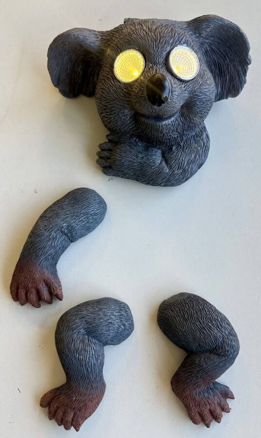 Impuls Polyresin wand solarlamp Koala bestaat uit meerdere onderdelen meerkleurig met 2 LEDs wand model hoofd 15 x 17 x 1 cm Tuindecoratie Tuinverlichting