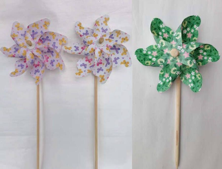 Impuls Set van 3 windmolens kunststof+houten steker vlinders + bloemen- meerkleurig dia 17 cm x hoogte 48 cm Tuinaccessoires tuinstekers