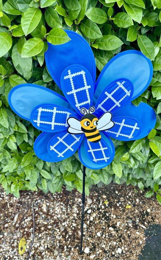 Impuls Windmolen met dubbele bloem en bij nylon + kunststof steker blauw breedte 40 cm x hoogte 90 cm Tuinaccessoires Tuinstekers