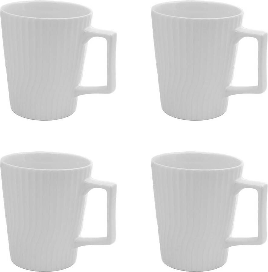 Intirilife 4x Koffiekop in Wit een inhoud van 400 ml 12.5 x 7.1 9.4 x 10.5 cm Theekopje met geribbeld patroon mok met handvat drinkbeker voor koffie thee melk cacao en nog veel meer