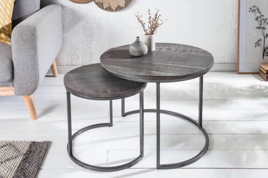 Invicta Interior industrieele set van 2 bijzettafels ELEMENTS 60cm grijs massief mangohout rond zwart metaal 39657