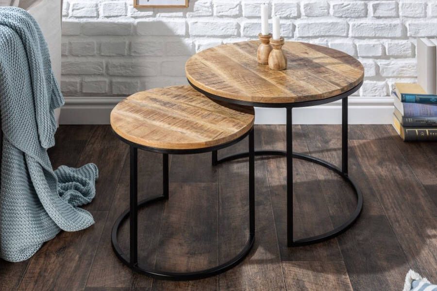 Invicta Interior industrieele set van 2 bijzettafels ELEMENTS 60cm massief mangohout rond zwart metalen frame 39656