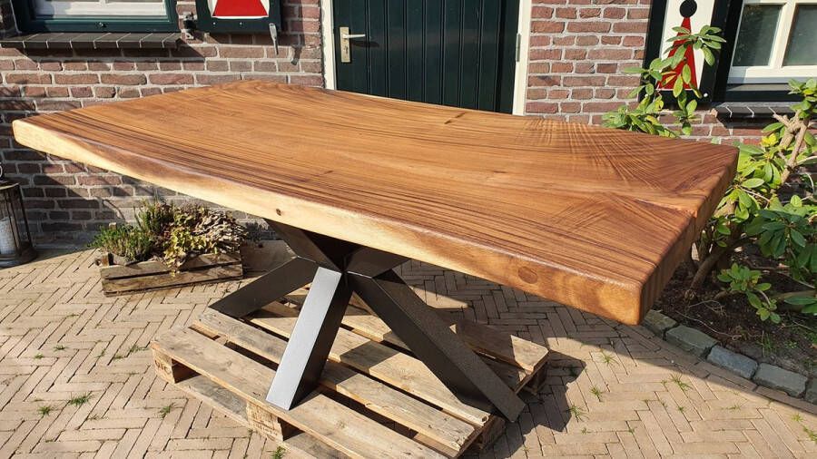 Invicta Interior Eettafel EUPHORIA BARRACUDA 240 cm gemaakt van gerecycled massief teakhout (40 mm dik) zonder glazen blad. 35099