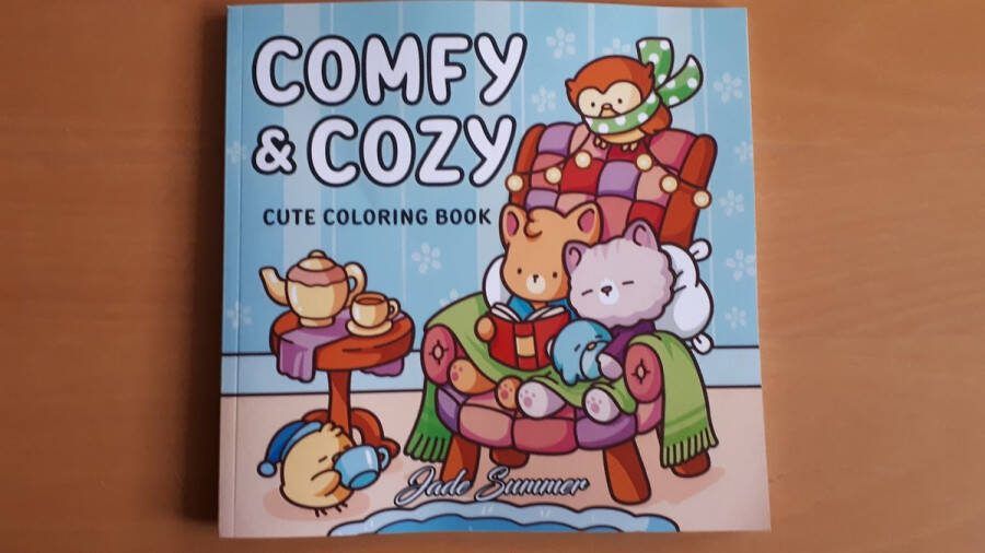 Jade Summer Comfy & Cozy Coloring Book Kleurboek voor volwassenen en kinderen