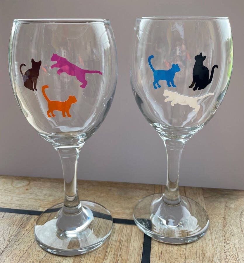 Joyenco Katten om jouw wijnglas te herkennen ca. 3 cm gemaakt van statisch raamfolie 24 stuks 6 verschillende kleuren 4 designs
