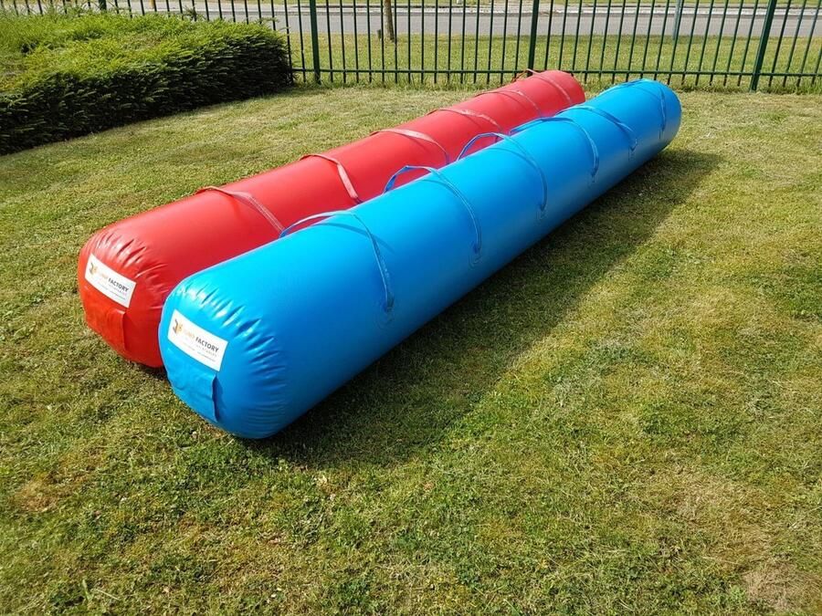 JumpFactory Skippybal Reuze Slang Kind Zeskamp Opblaasbaar Luchtdicht Blauw