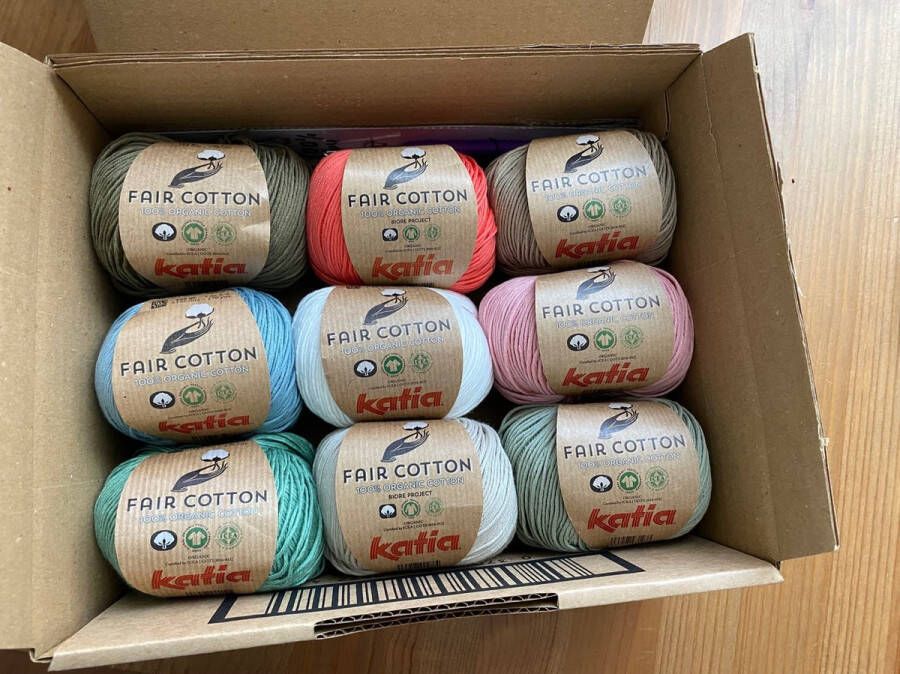 Katia Haakpakket 9 kleuren Bio katoen garen kleurenvariant 2 + ergonomische haaknaald nr 3 fair cotton haken pakket amigurumi katoen garen haakkatoen duurzaam katoen durable katoen bio GOTS haken set cadeautje