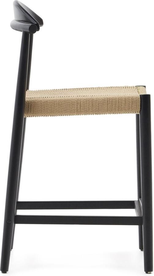 Kave Home Kruk Nina van massief acaciahout zwarte afwerking en beige touwzitting 62 cm hoog FSC 100%