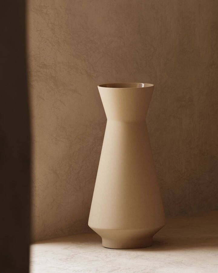 Kave Home Monells keramische vaas in beige 38 cm
