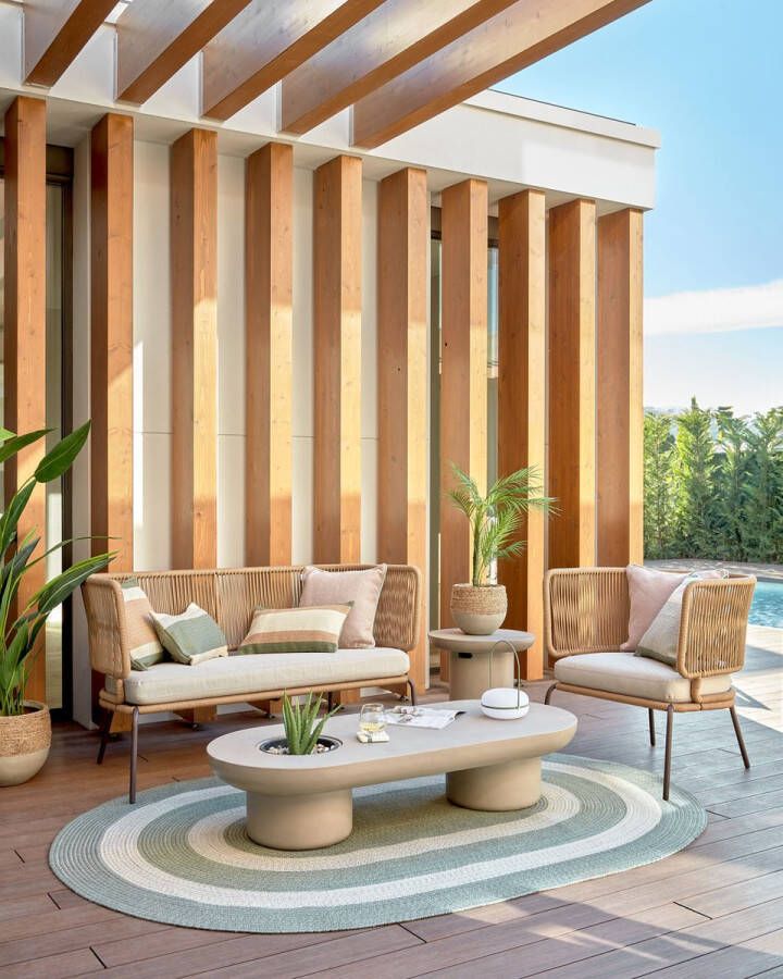 Kave Home Nadin tweezitsbank in beige koord met gegalvaniseerde stalen poten 135 cm