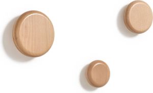 Kave Home Nadue set van 3 wandhaken in massief beuken met natuurlijke afwerking