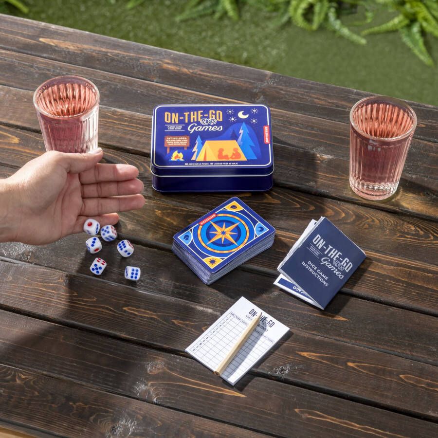Kikkerland On-The-Go-Games Spelletjes voor onderweg Reisspel Inclusief kaarten dobbelstenen potloodje score cards Vakantie