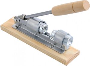 KINGHOFF 1301 notenkraker hout staal9