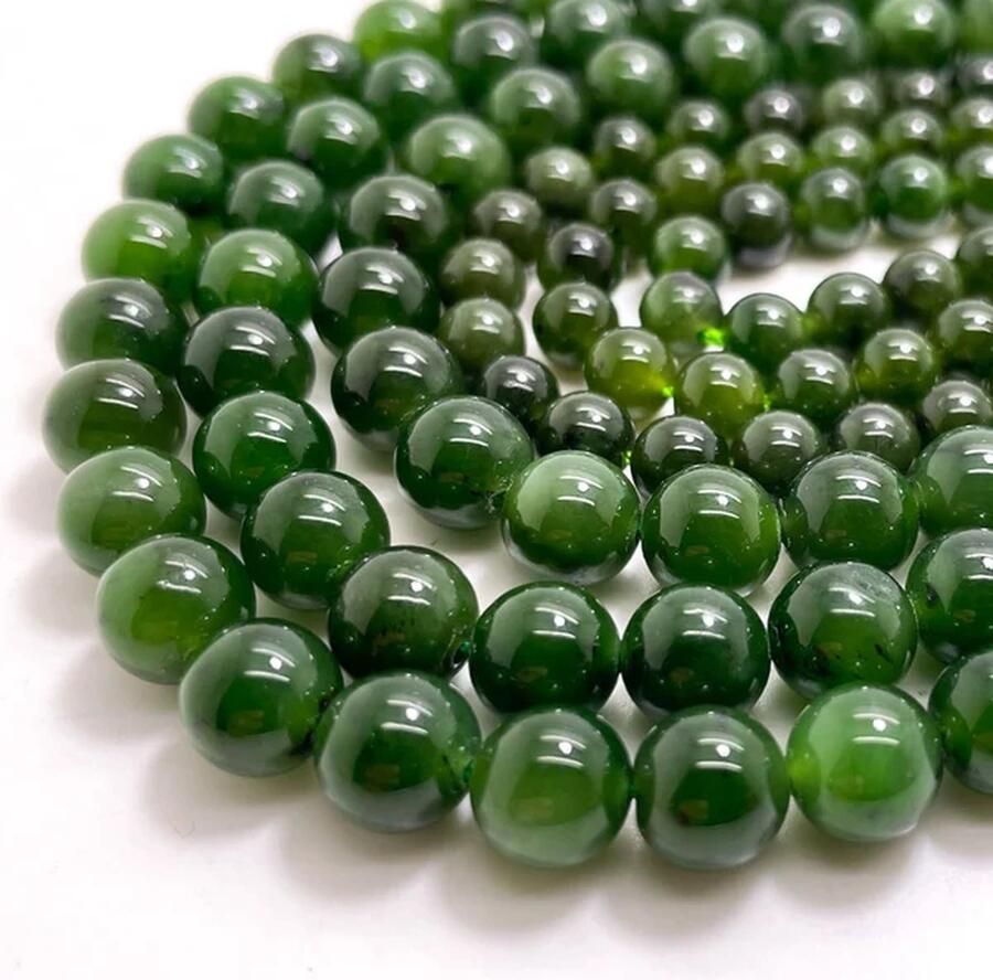 Kingsley-hobby.com Natuurstenen kralen Nephrite Jade ronde kralen van 4mm. Per snoer van ca. 40cm